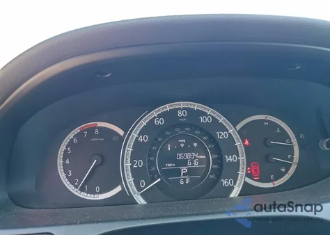 2015 Honda Accord Lx z USA, uszkodzony, nr VIN 1HGCR2F32FA071432